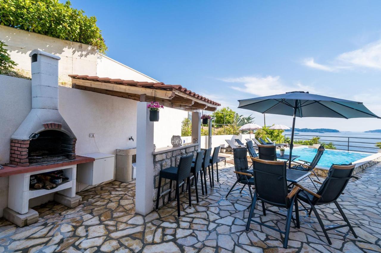 Apartments Villa Made 4U 米利尼 外观 照片