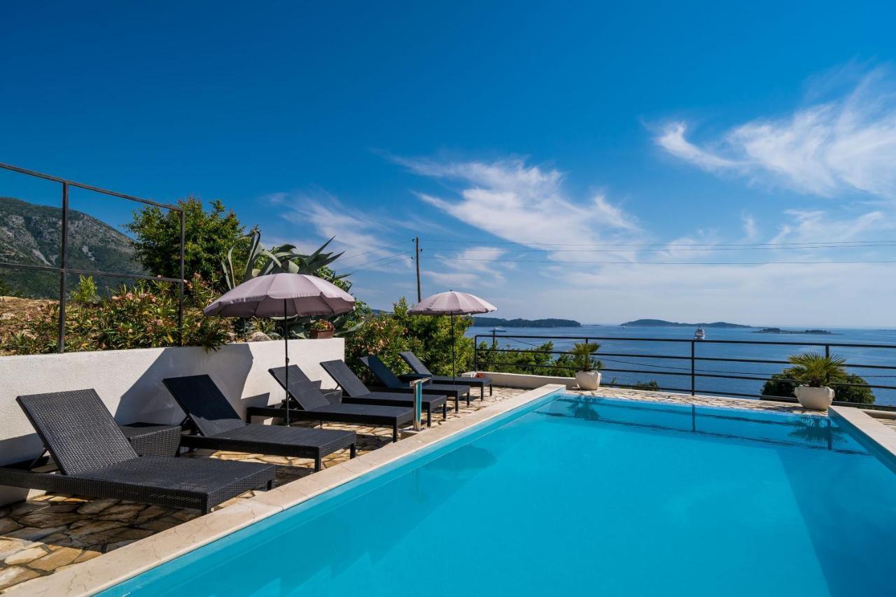 Apartments Villa Made 4U 米利尼 外观 照片