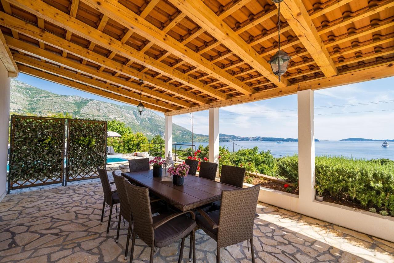 Apartments Villa Made 4U 米利尼 外观 照片