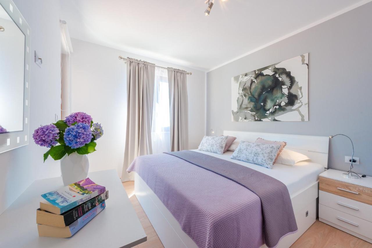 Apartments Villa Made 4U 米利尼 外观 照片