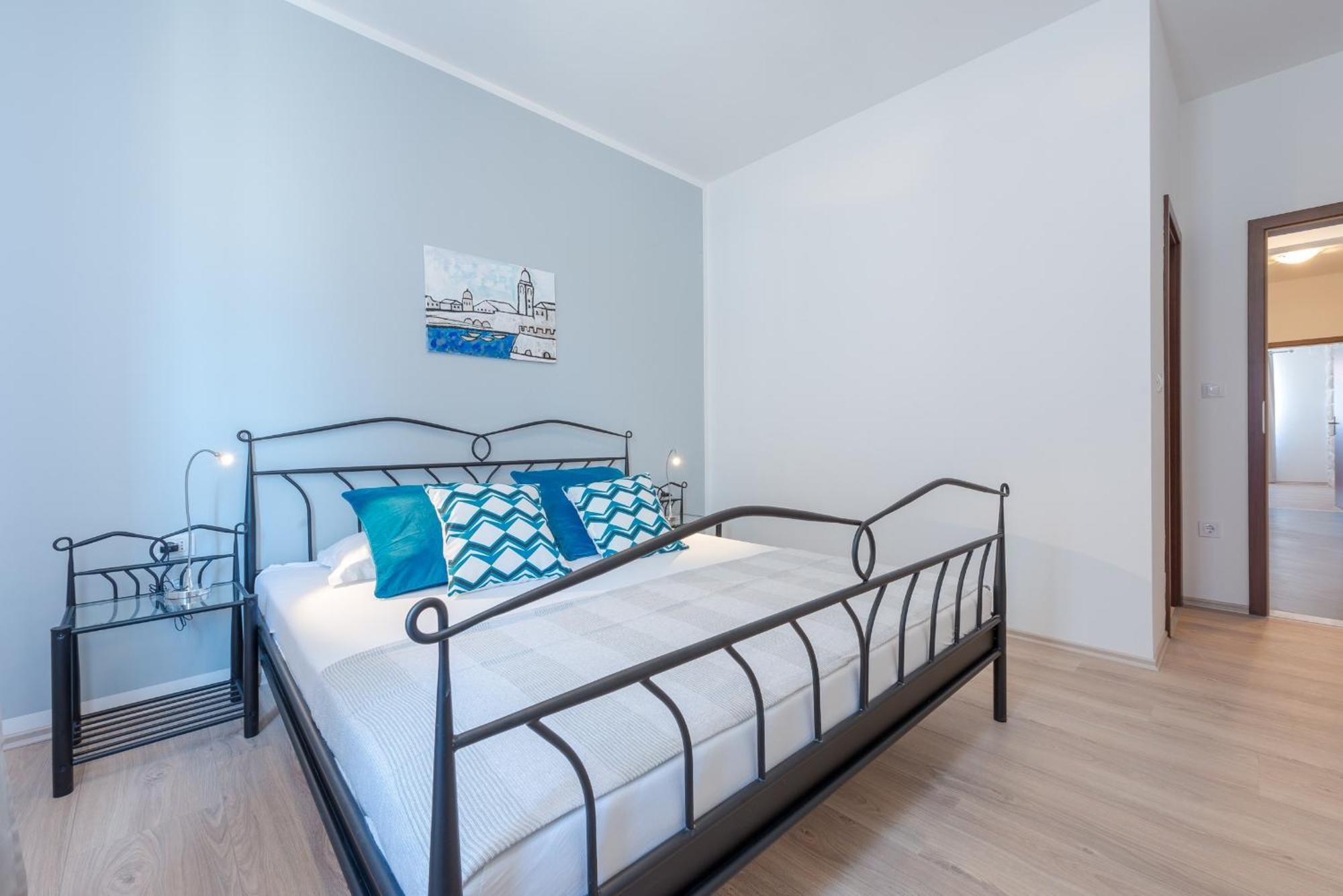 Apartments Villa Made 4U 米利尼 客房 照片